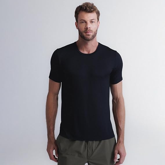 Camiseta Insider Daily T-Shirt Masculina Preta: tecnologia, conforto e elegância para o dia a dia - Imagem 8