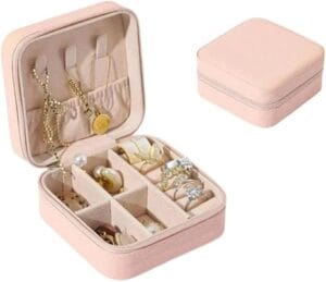 Porta Joias Compacto Portátil rosa salmão com compartimentos para anéis brincos colares e pulseiras