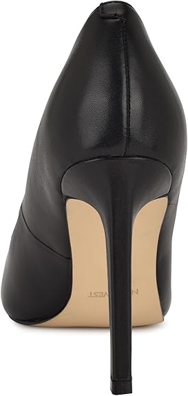Scarpin Nine West Tatiana Couro Preto Feminino: elegância internacional e sofisticação atemporal - Imagem 5
