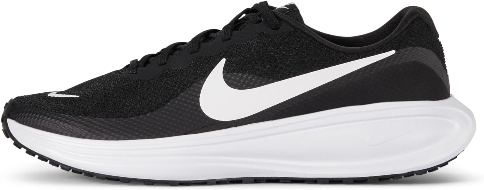 Tênis Nike Revolution 8 Masculino preto branco vista lateral