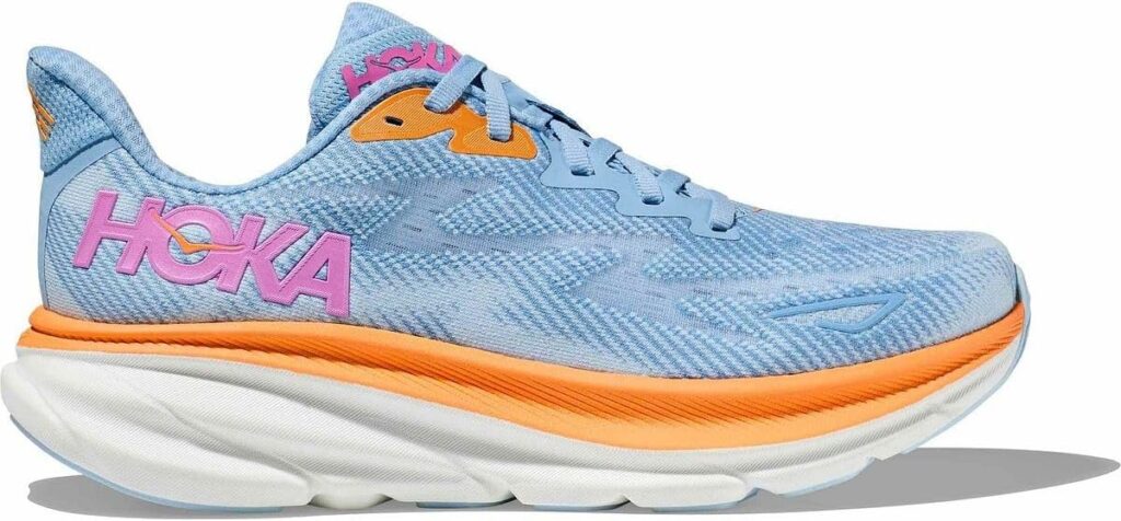 HOKA Clifton 10 Feminino azul claro com detalhes laranja e rosa