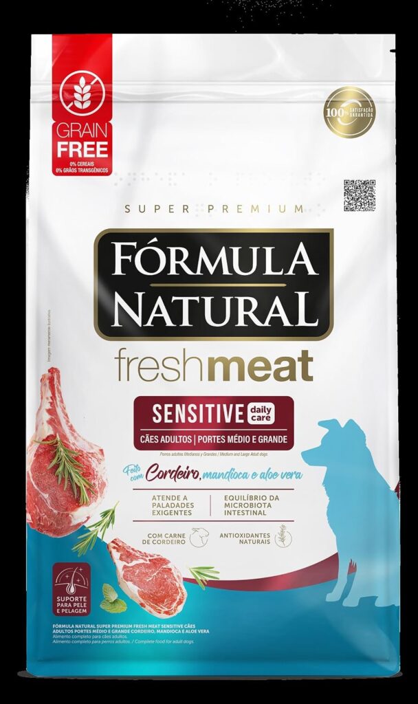 Ração Fórmula Natural Fresh Meat Sensitive Cordeiro para cães de médio e grande porte 12 kg