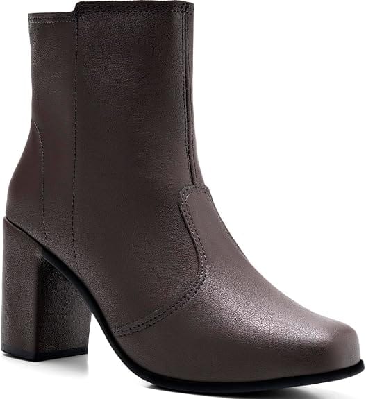 Coturno feminino Lumiss de cano curto marrom com salto alto grosso em bloco